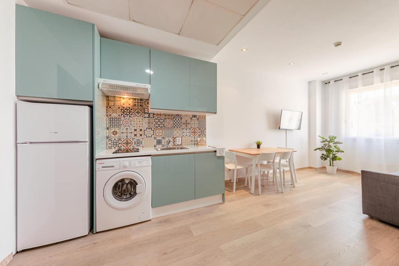 Apartment With Free Parking And Pool 博尔穆霍斯 外观 照片
